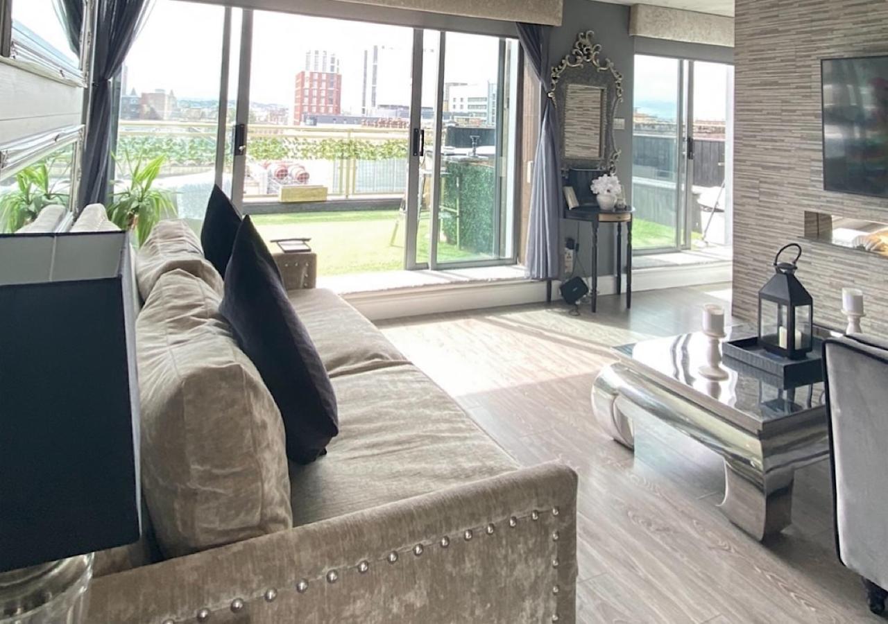 Glasgow Two Bedroom Penthouse Exterior foto
